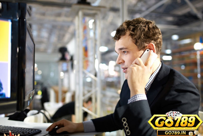 Liên hệ với bộ phận CSKH Go789